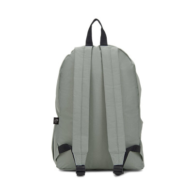 ROSARIO. Classic backpack with a timeless design in 600D recycled polyester